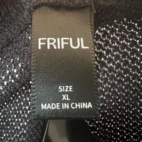 NWOT Women Solid Color Round Neck Dolman Sleeve Ruffle Hem - Picture 11 of 11